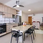 Orla Ubatuba 300 Metros - Ar Condicionado, Varanda Gourmet
